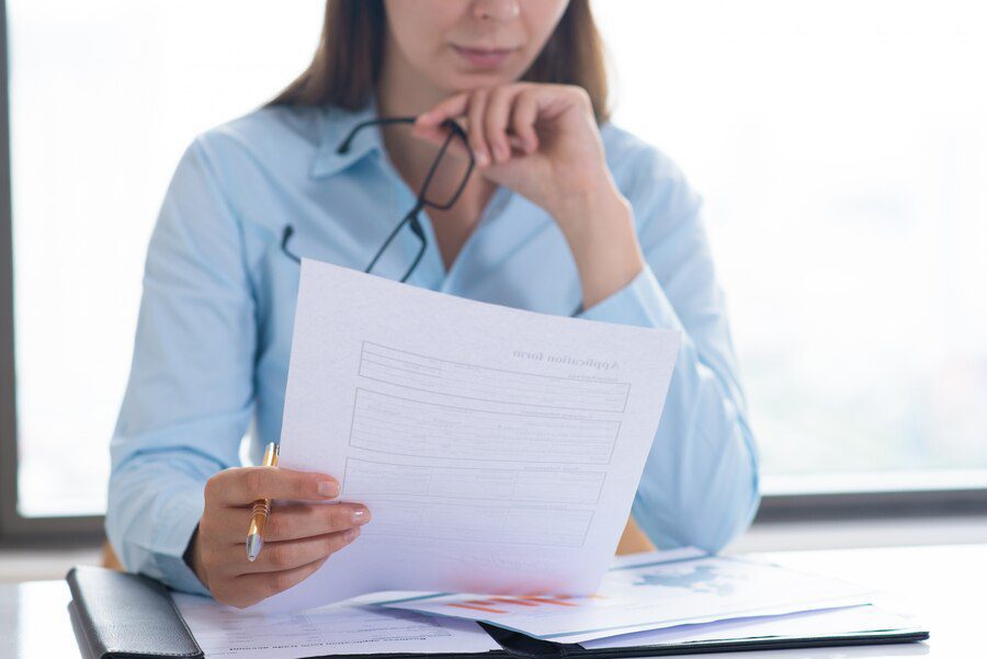 Cómo redactar una carta administrativa por faltas laborales