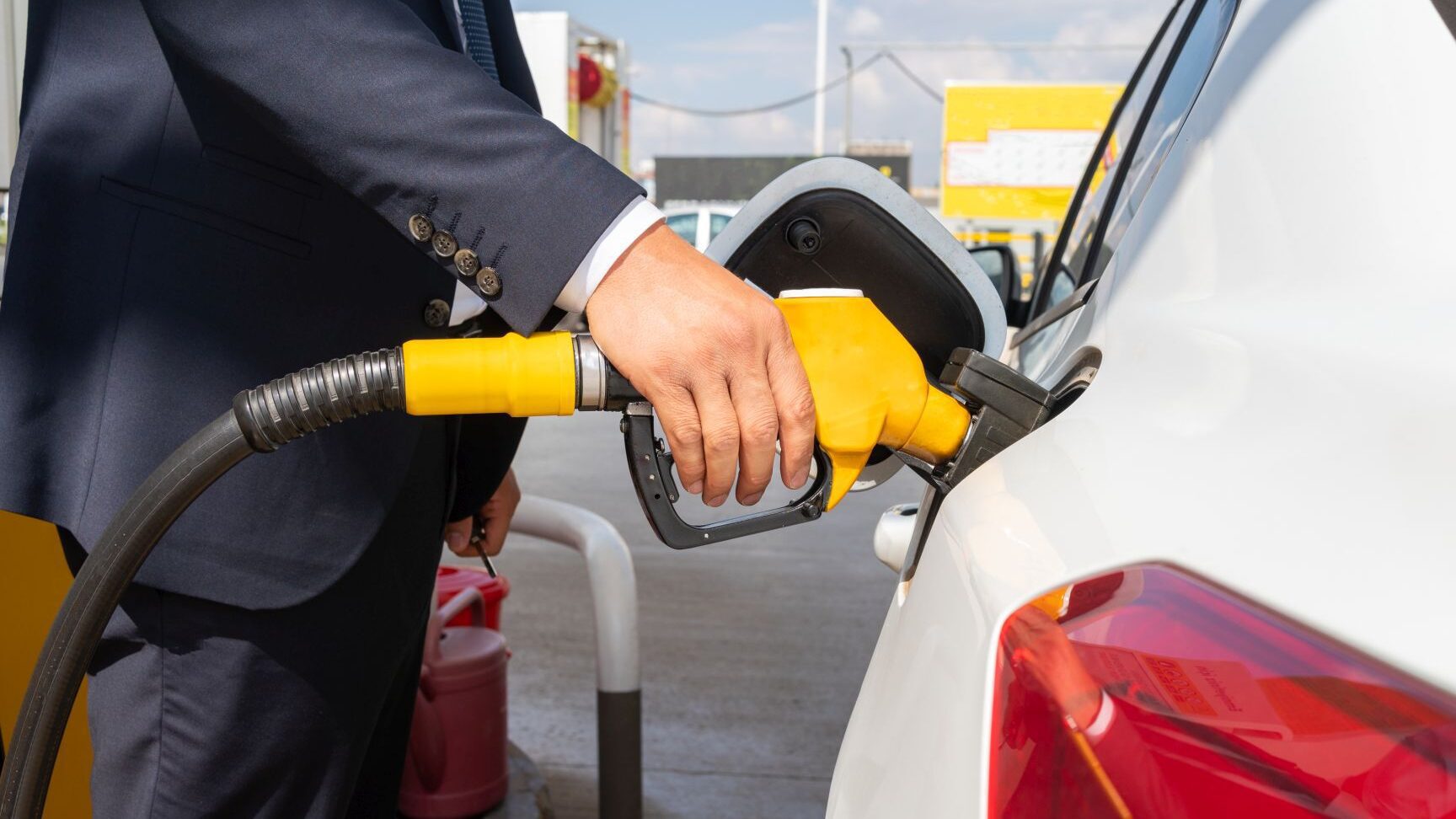 gas station and car expenses for tax deductions