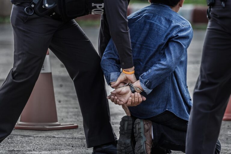 Guía para denunciar abuso de autoridad de policías locales: protege tus derechos 28 Guía para denunciar abuso de autoridad de policías locales: protege tus derechos